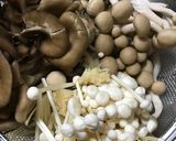 豚こま肉とたっぷりキノコの生姜煮作り方2写真