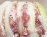 レンジで玉ねぎのひき肉はさみ蒸し作り方2写真