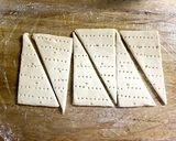 おやつにも♫パイシートで簡単ミニピザ風♡作り方1写真