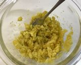 チーズ入り★さつまいもの甘辛おからもち作り方1写真