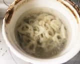 【簡単】ひじきの煮物とレンコンのサラダ作り方1写真
