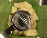 離乳食から！砂糖不使用レンチン煮りんご作り方2写真