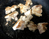 【作り置き】鶏肉のガリバタ照り焼き作り方1写真