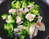 鶏肉とブロッコリーの簡単塩炒め♡作り方6写真
