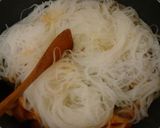 簡単昼食　ナポリタン風焼きビーフン作り方6写真