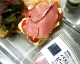 ローソンのお惣菜で豪華サンドイッチ!作り方3写真