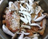スパイスで減塩　ポークソテーキノコ添え作り方9写真