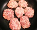 豚ひき肉とレンコンのふんわりハンバーグ作り方9写真