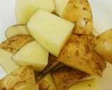簡単！美味しい！新じゃがの甘辛照り焼き♡作り方1写真