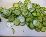 すし酢でちゃちゃっと！きゅうりの酢の物作り方1写真