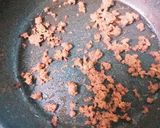 焼肉のタレde牛挽肉とカニカマの海苔巻き作り方2写真