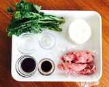 超簡単＊菜の花とみぞれの豚がらめ作り方1写真
