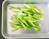 セロリの中華風炒め⭐お弁当おつまみに作り方1写真