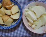 豚こまと新じゃがのニンニク胡麻煮♪作り方1写真