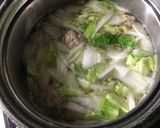 白菜と肉団子のスープ*白菜丸子湯作り方3写真