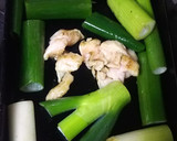 白ネギの鶏皮炒め作り方1写真