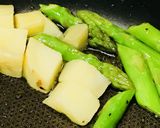 新じゃが＆アスパラのしょう油バターパスタ作り方2写真