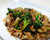 【ブロッコリーと豚肉の黒酢ニンニク炒め】作り方3写真