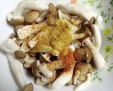 しめじのレンジ蒸しで、作りおきおかずを～作り方2写真