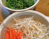 豆苗ともやしのオイスター炒め作り方1写真