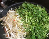 豆苗ともやしのオイスター炒め作り方3写真