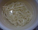 シンプル♪焼きうどん♪醤油がこうばしい！作り方2写真