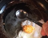 目玉焼き(両面焼きサニーサイドダウン)作り方6写真