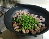 カリカリ塩豚とプチプチもち麦豆サラダ作り方2写真
