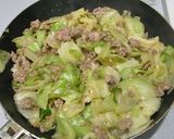 豚ひき肉で簡単！キャベツの塩ダレ炒め作り方4写真