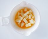 【離乳食 中期】りんごのみかんコンポート作り方3写真