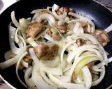 フライパン１つで簡単♡鶏肉のトマト煮込み作り方5写真