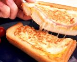 食パンくりぬき、ハム卵チーズのトースト作り方9写真