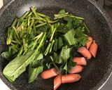 出汁が香る、にんにく入り！ほうれん草炒め作り方1写真
