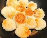 簡単もっちりジャガイモモチ♩作り方7写真
