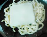 マヨソテー式チーズおこげ焼きうどん作り方3写真