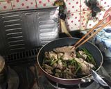 簡単！ニンニクの芽と豚バラの味噌炒め作り方12写真