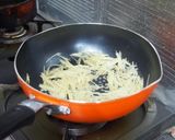 千切り生姜と鶏もも肉のしょうゆ煮込み作り方5写真