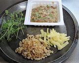 お一人様の✿豚チーズ納豆のお好み巻き作り方3写真
