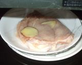 蒸し鶏とラー油ソース♪レンジで簡単作り方4写真