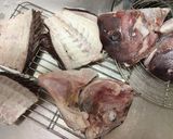 甘辛黄金比♪真鯛のアラの煮付け作り方1写真
