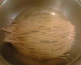 簡単昼食　レタスと納豆のおろしそば作り方1写真