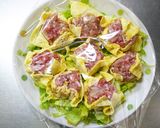 春キャベツの上で薄焼き卵に包まれた☆焼売作り方12写真