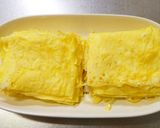 春キャベツの上で薄焼き卵に包まれた☆焼売作り方5写真
