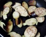 茄子の味噌炒め作り方2写真