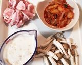 まろや辛♡豚キムチクリームパスタ作り方1写真