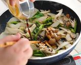 まるごとうどのペペロンチーノ風きんぴら作り方7写真