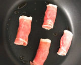 学生が作る！豚肉とチーズのトマト煮込み作り方3写真