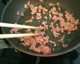 離乳食後期 合挽き肉のそぼろ作り方1写真
