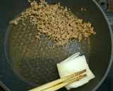 離乳食後期 合挽き肉のそぼろ作り方2写真