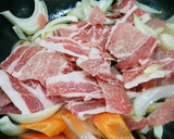 自家製焼き肉のタレ玉ねぎと豚ロース炒め物作り方3写真
